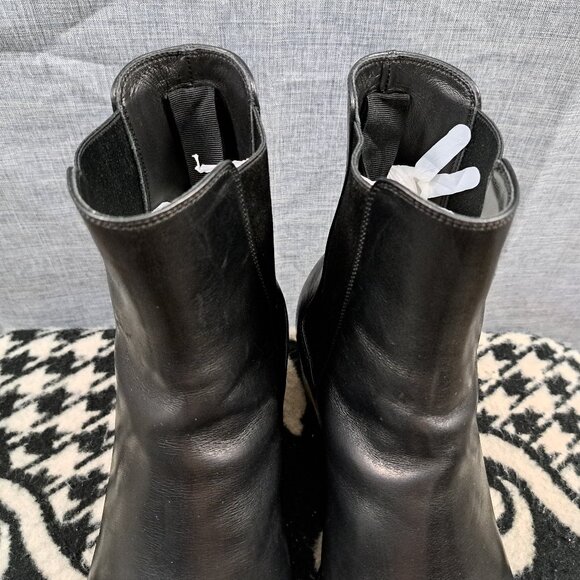 Saint Laurent Paris Wyatt 30 Chelsea Boots Black Leather Size 42 (US 9)